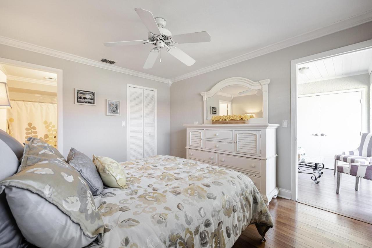 Association, Tennis Courts And Pool, Sleeps 4 - Cinnamon Cove Cozy Condo Fort Myers Buitenkant foto