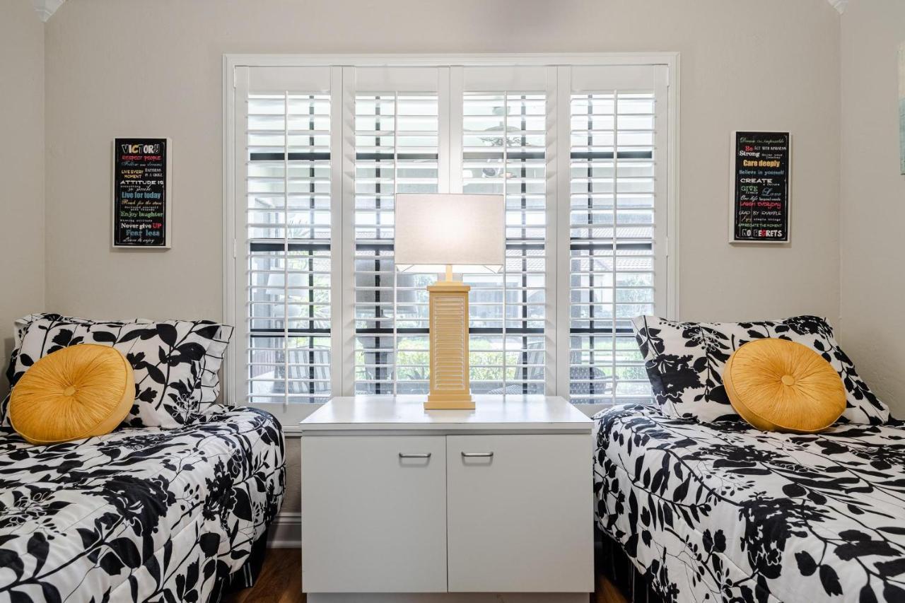 Association, Tennis Courts And Pool, Sleeps 4 - Cinnamon Cove Cozy Condo Fort Myers Buitenkant foto