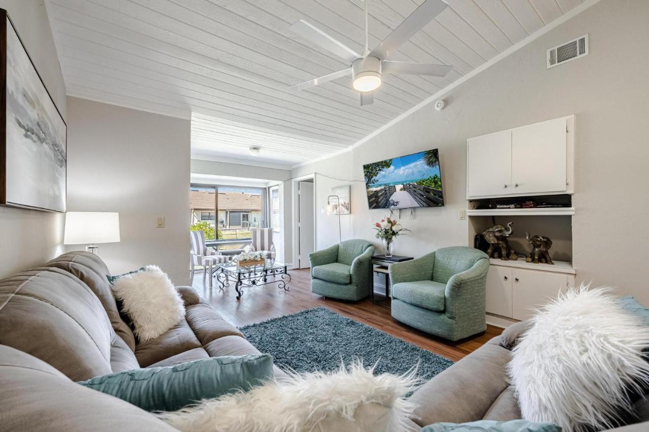 Association, Tennis Courts And Pool, Sleeps 4 - Cinnamon Cove Cozy Condo Fort Myers Buitenkant foto