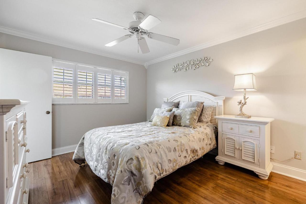 Association, Tennis Courts And Pool, Sleeps 4 - Cinnamon Cove Cozy Condo Fort Myers Buitenkant foto
